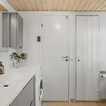 Lovely In With Sauna 度假居 *