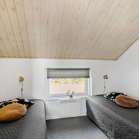 Prázdninový dům Lovely In With Sauna *